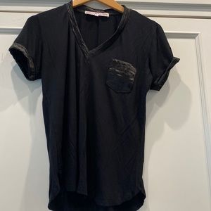Hippie beachbum black v neck